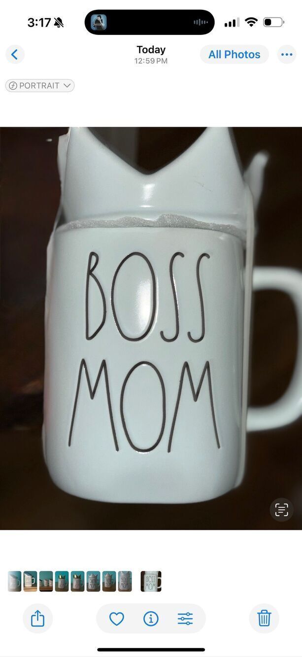Rae Dunn BOSS MOM Crown Topper Ceramic Mug   Blue